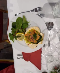 obTOLkSE-seafood-ret-creative-cooking-teambuilding.webp