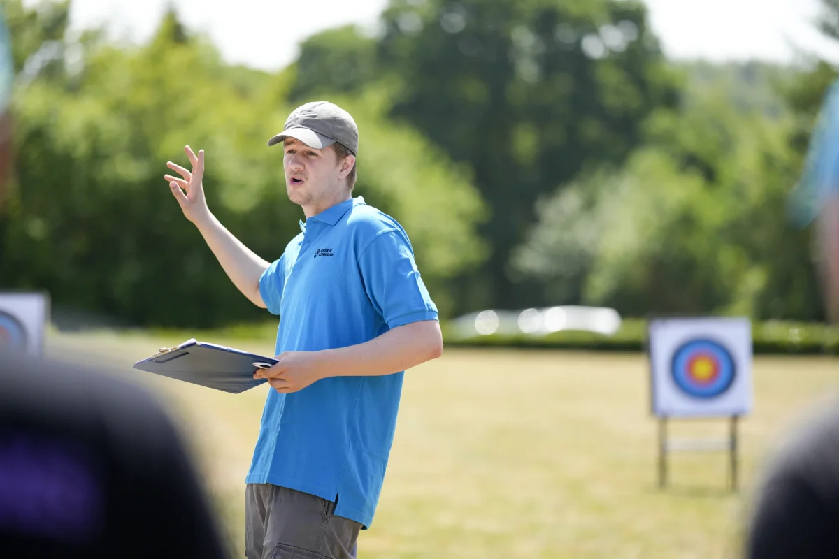 bueskydning-instruktoer-teambuilding.webp