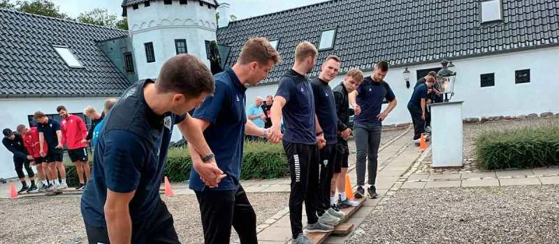 Kickoff og teambuilding