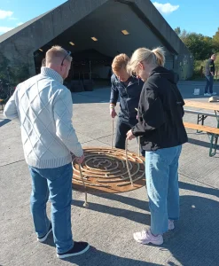 fangerne-paa-fortet-teambuilding.webp