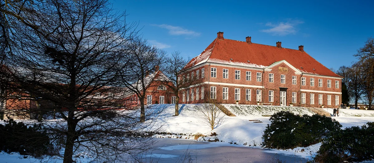 xUe1xiOL-hindsgavl-slot-vinter.jpg