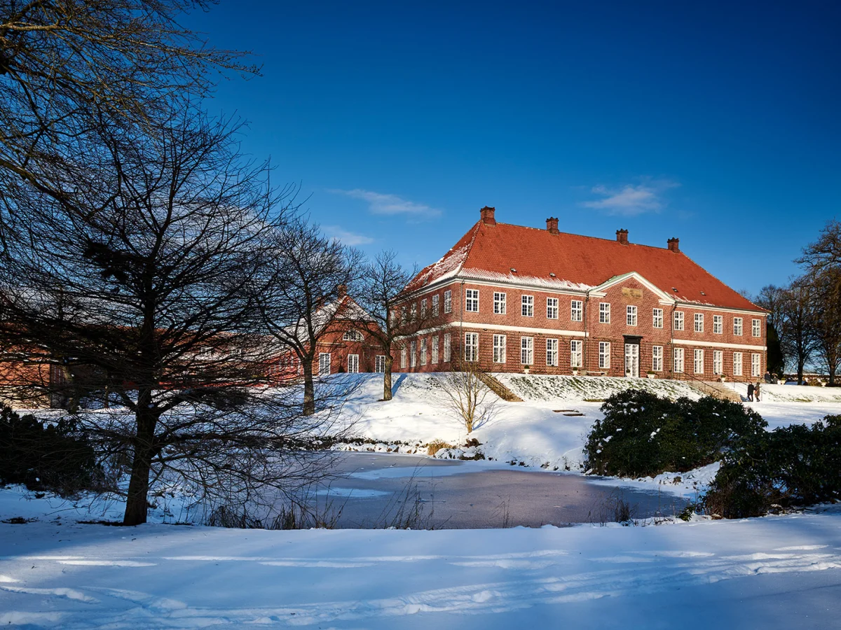 xUe1xiOL-hindsgavl-slot-vinter.jpg