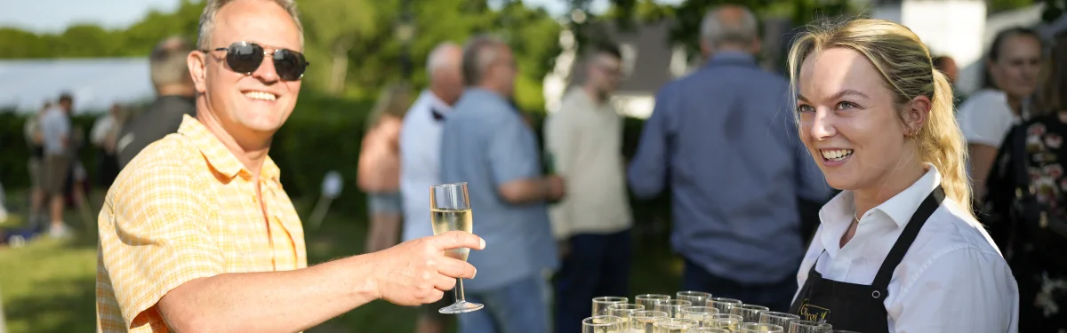 5lJsGI7O-Gammelrøj Herregård, Sommerfest, Firmafest, Kurser, Konferencer (8).jpg