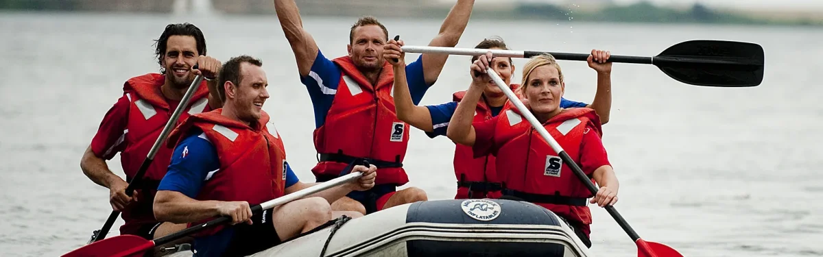 YeRn8BUK-gummibaads-regatta-teambuilding-aktivitet.webp