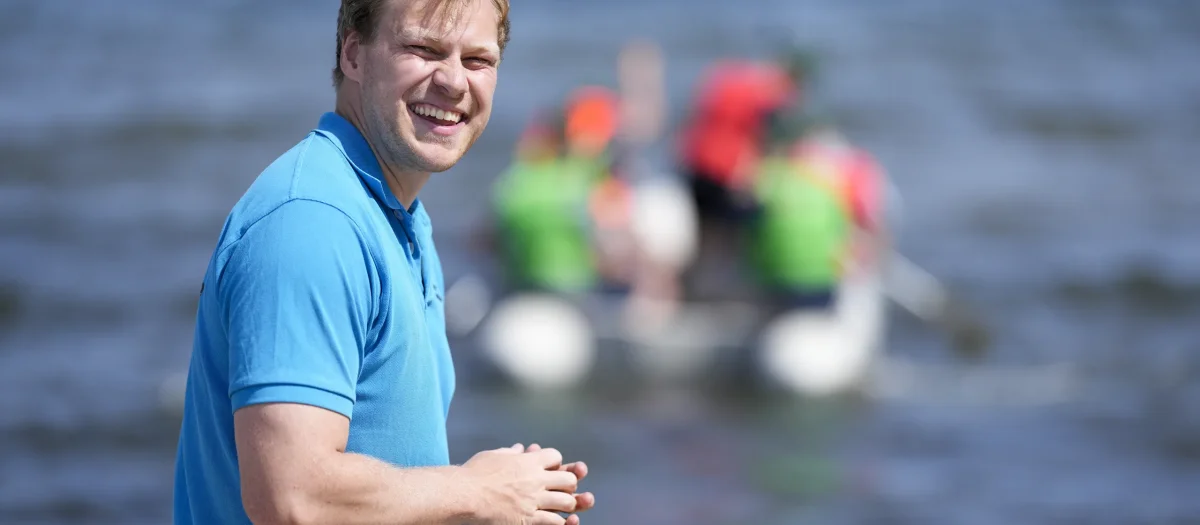 instruktoer-gummibaaads-regatta.webp