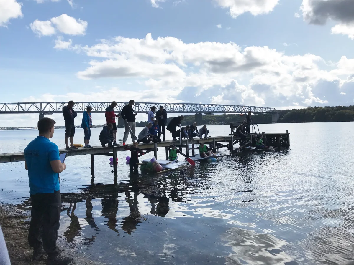 hope-2-float-teambuilding-aktivitet-broebygning.webp