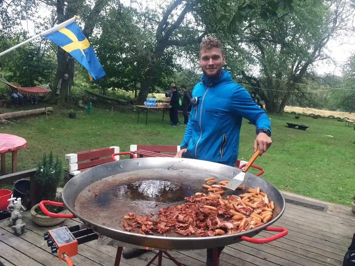 MbrOLUFJ-teambuilding-Firmarejser-Sverige-02.webp