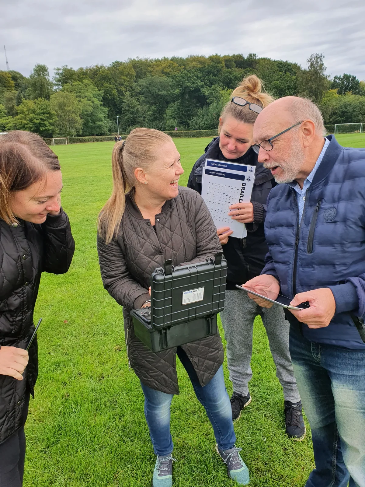 jfiWSEH7-outdoor-escape-game-teambuilding-2.webp