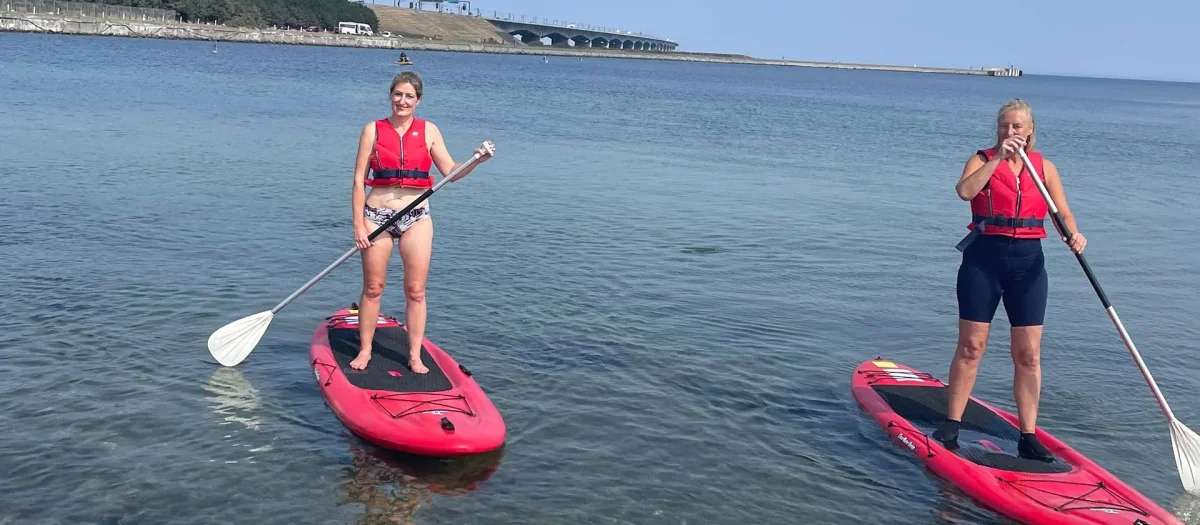 paddleboard-teambuilding-aktivitet-vand.webp