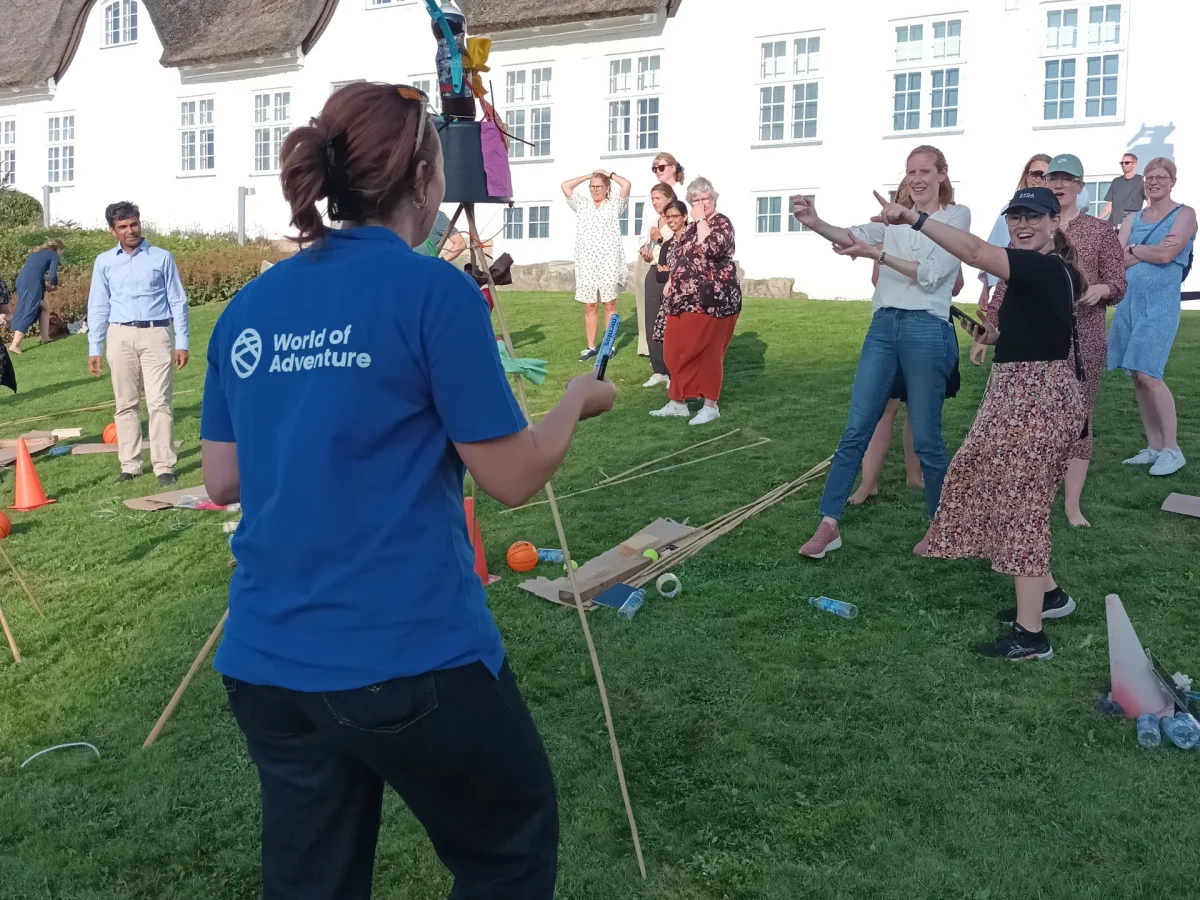 ikBVuLPV-stormester-teambuilding-aktivitet-gruppe.webp