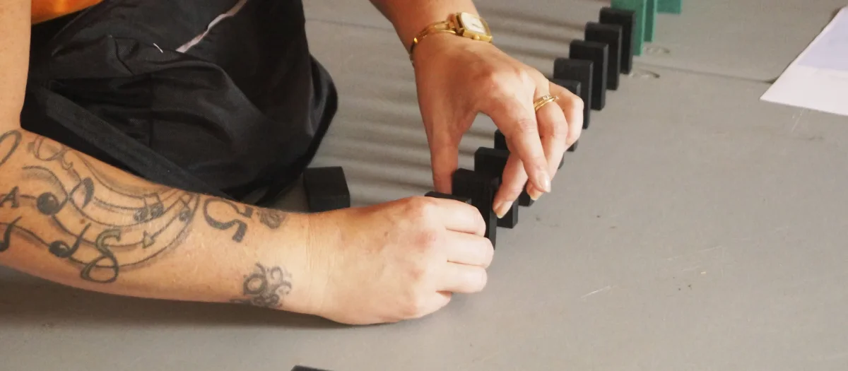 domino-brikker-teambuilding-aktivitet.webp