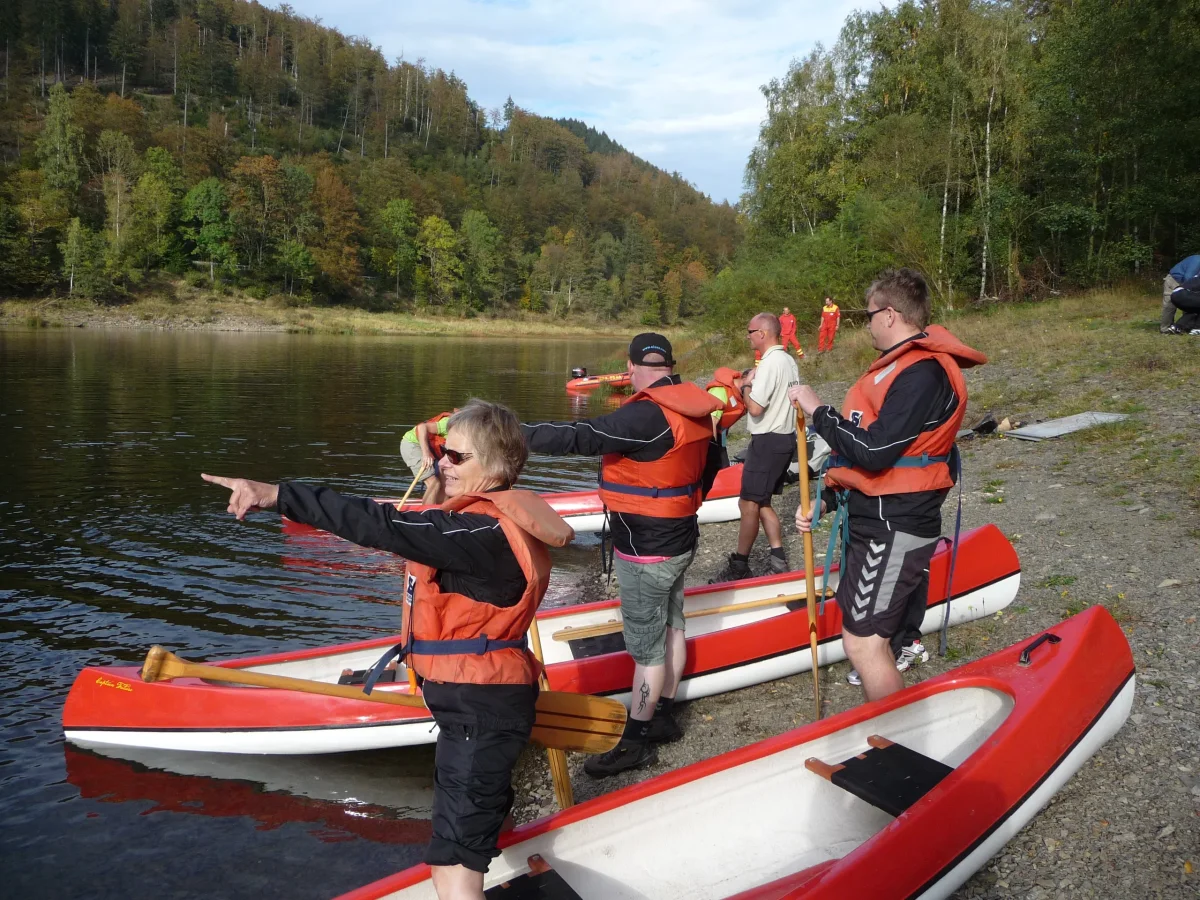 kano-teambuilding-water-action.webp