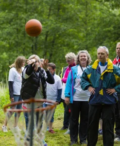 basketball-kast-teambuilding-aktivitet-2.webp