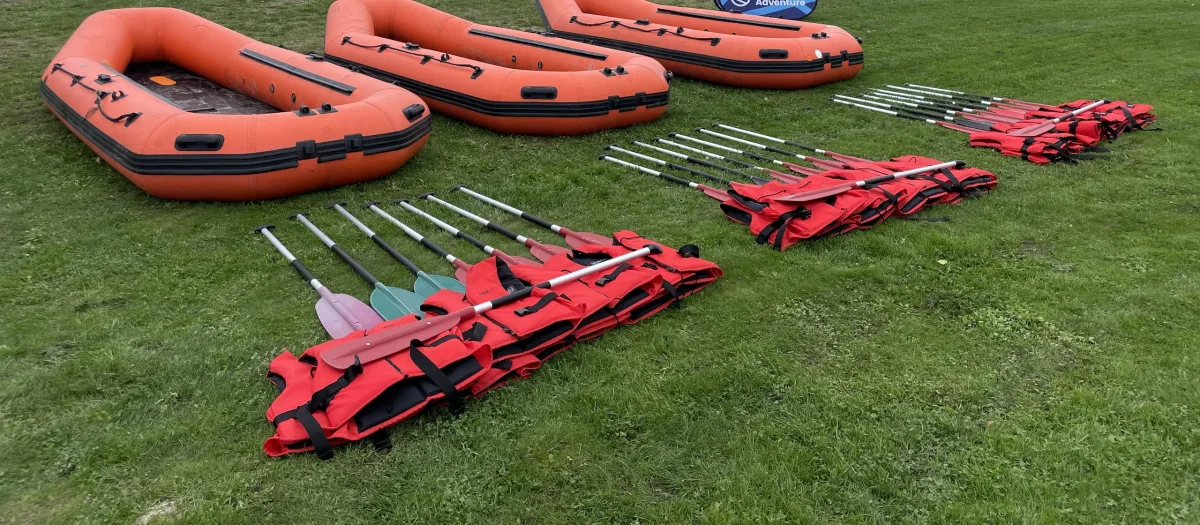gummibaade-redningsveste-teambuilding-aktivitet.webp
