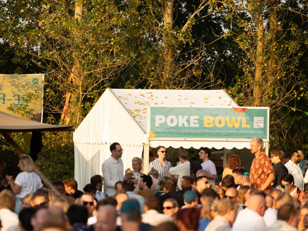 kjuFbp0g-poke-bowl-telt-teambuilding-event.webp