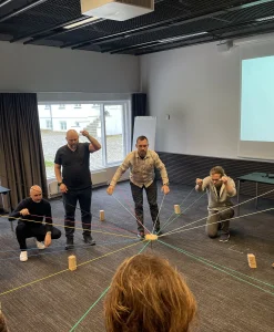 umlxUnus-kommunikation-teambuilding-aktivitet-2.webp