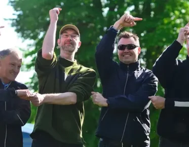 3 sjove og sociale team-ryste-sammen-lege