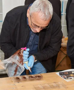 tiDHzRZH-chokolade-workshop-teambuilding-2.webp