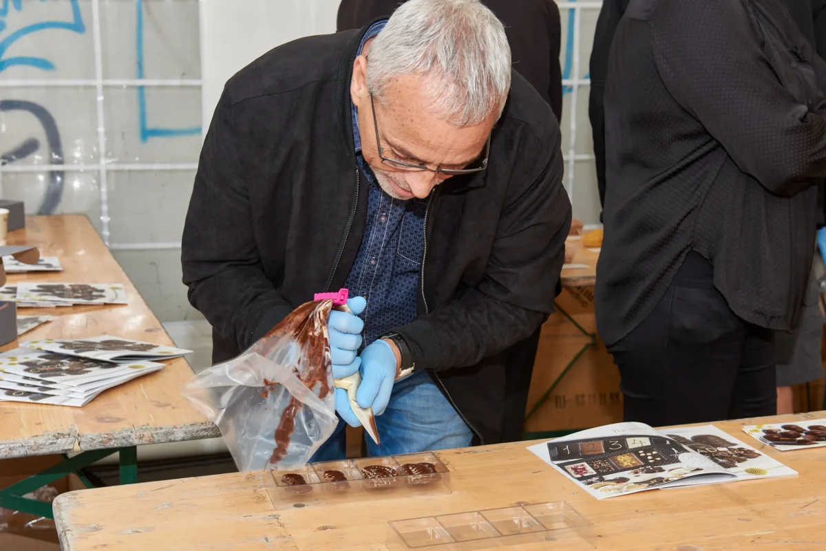 tiDHzRZH-chokolade-workshop-teambuilding-2.webp